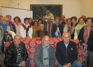 Il Gruppo di Preghiera S_Pio intorno a Padre Paolino Cilenti