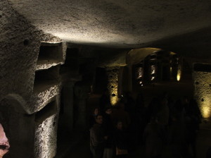 l'ingresso alle catacombe di San Gennaro