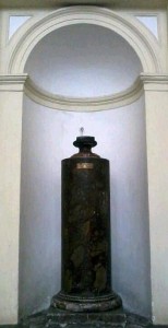 PALASCIANO Ferdinando - Il piedistallo del busto trafugato