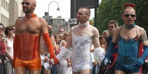 2270710_gay_pride-900x450