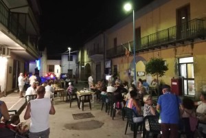 GRAZZANISE Centro Anziani - Una festa all'aperto 310718