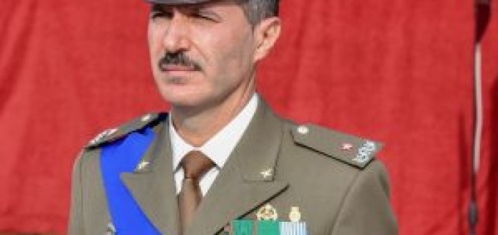 a-35°-Comandante-della-Scuola-di-Commissariato-dellEsercito-Generale-Francesco-Riccardi-300x287