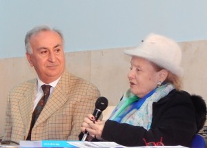 GRAZZANISE Il sindaco Vito Gravante con Margherita Dini Ciacci Pres reg UNICEF