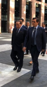 patriciello con berlusconi